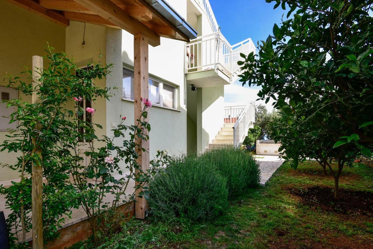 Holiday Apartments Zora Orebić Kültér fotó
